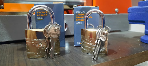 Cerrajeria Llave Pesada