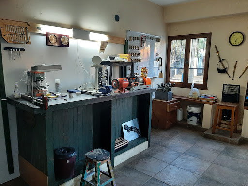 Pepe,el cerrajero,tres cerritos