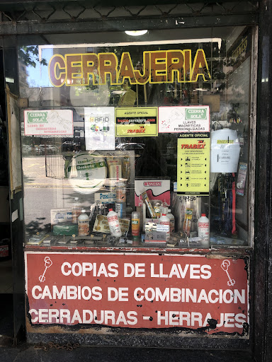 Ferretería y Cerrajería Sarmiento