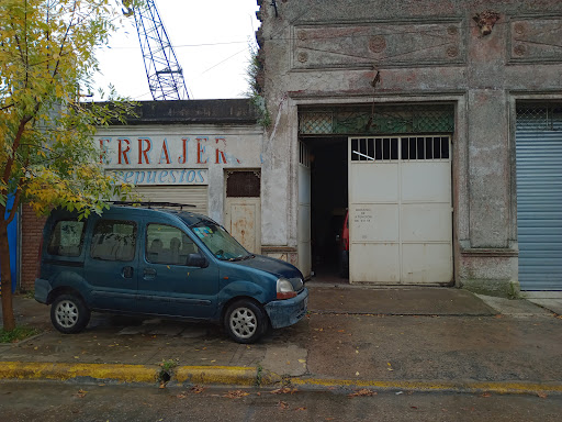CERRAJERIA ROLO. Cerrajería Automotriz - Repuestos. Cerrajería Domiciliaria